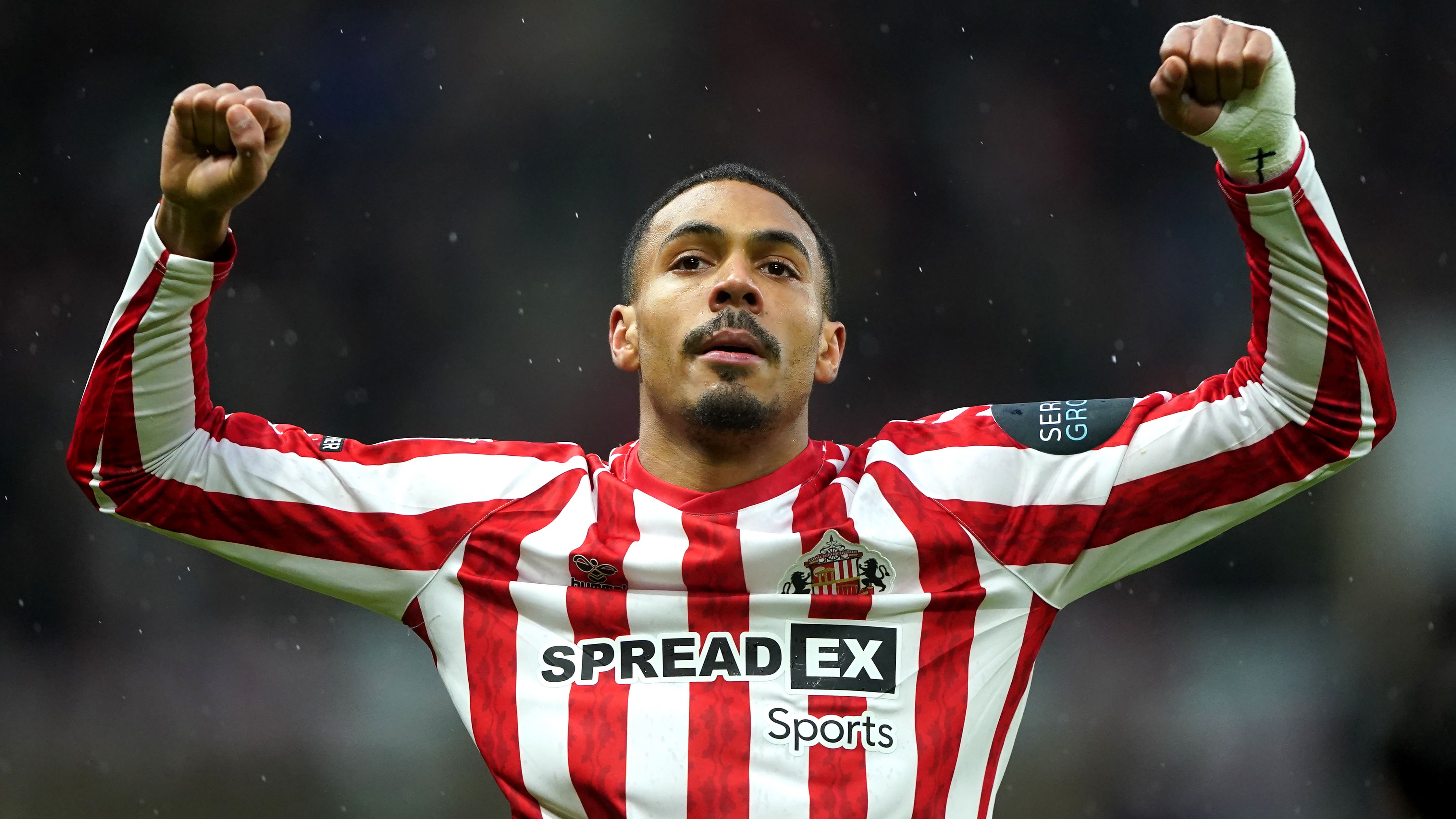 本场比赛再 本场比赛再